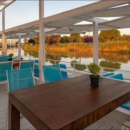 Fun&sun Luxury River With Amazing Landscape Villa